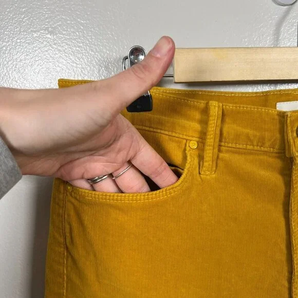 Mother Mid Rise Dazzler Ankle Corduroy Pants Size 32 Hopscotch Honey Yellow